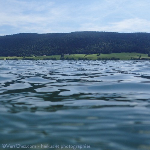 lac-joux-haiku-ete-joie-poesie VersChez.com