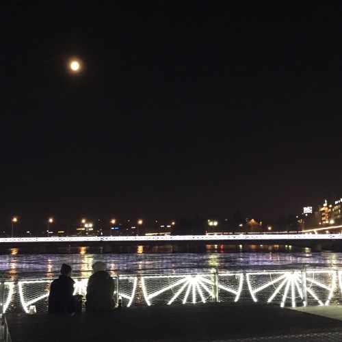 haiku-lumiere-geneve-lune