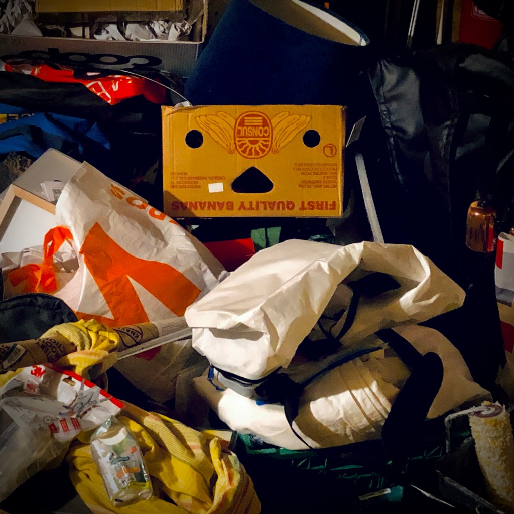 fouillis déménagement haïku